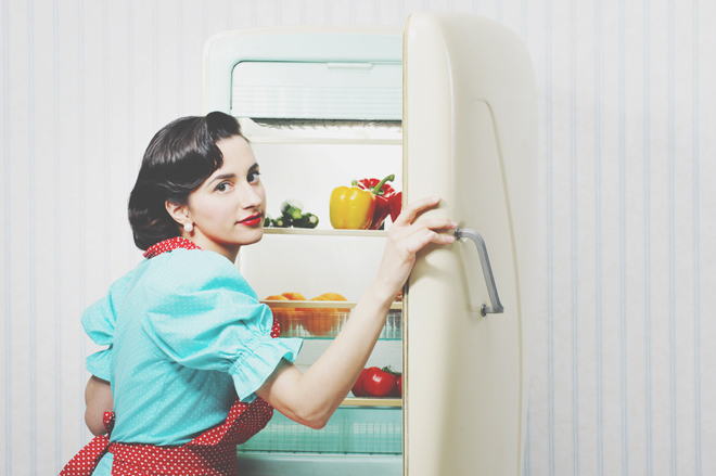 12星座【冷蔵庫の中身】あるある　山羊座は賞味期限順に規則正しく陳列！