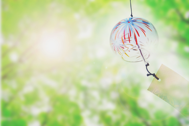 12星座【夏の風物詩にたとえると？】牡牛座は風鈴、射手座は花火！