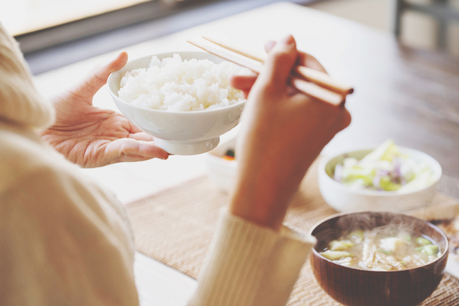 血液型【ごはんのお供】あるある　A型は自家製の漬物、B型はサケフレークで何杯でもいける！