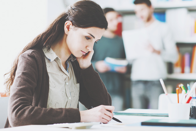星座グループ別【働きたくないとき】蟹座・蠍座・魚座は人間関係でつまずいたとき！