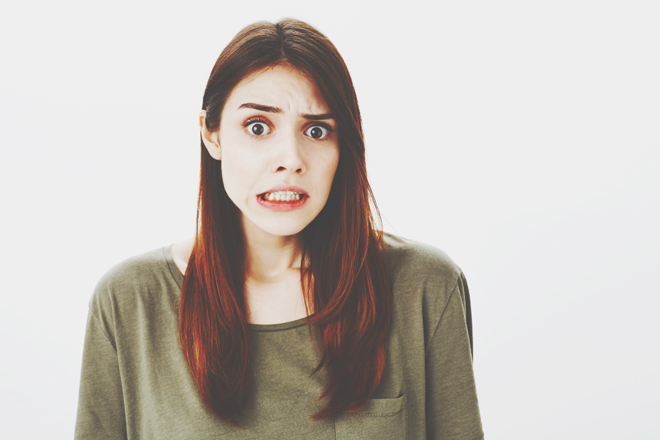 血液型【微妙な空気が流れるとき】A型はテレビのセクシーシーン、AB型は洋服が人とかぶったとき！