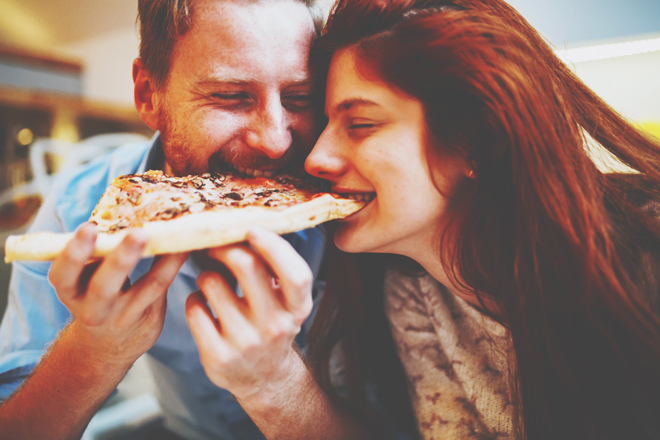 【心理テスト】好きなピザの具でわかる、理想のパートナーのタイプ