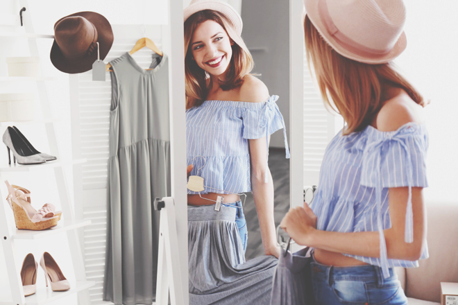 血液型【デートの前日】あるある　B型は洋服選びに余念がない、AB型は楽しみで眠れない！