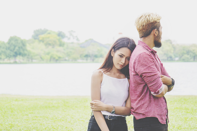 彼のエレメント別【復縁が難しい】ランキング　火の星座男性は過去には一切興味なし！