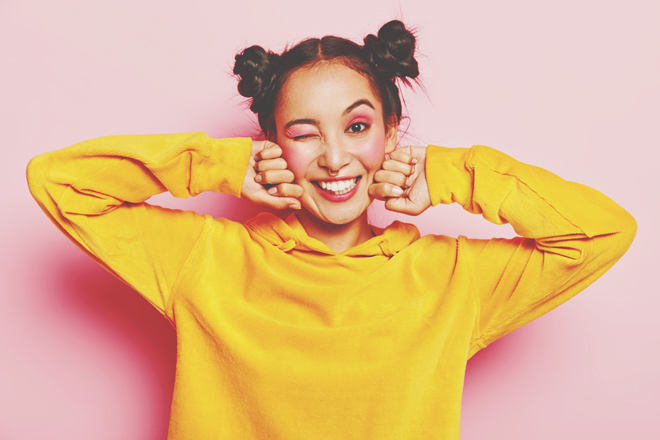 星座グループ別【子どもっぽい行動】牡羊座・獅子座・射手座は調子に乗ってハメを外す！