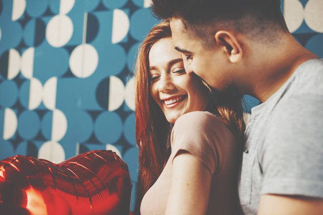 星座グループ別【恋を長続きさせる方法】双子座・天秤座・水瓶座は言葉よりも行動を信じて！