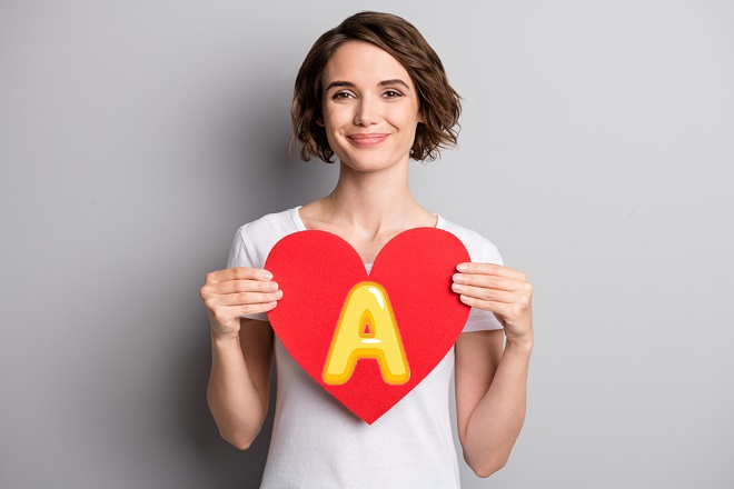 【血液型A型】性格と行動の特徴は…慎重で堅実、引きずる？