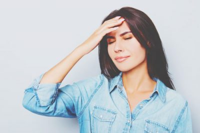 12星座【心配性】ランキング　蟹座は相手のことを思い過ぎて1人悶々とする