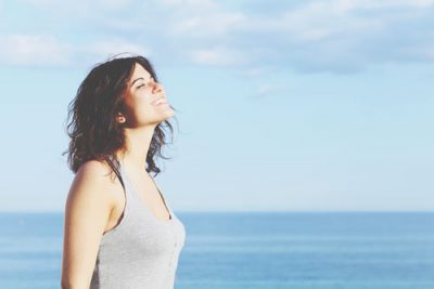 10の質問でわかる【さわやかさ】あなたはカラッと明るいタイプ？　ジメジメタイプ？