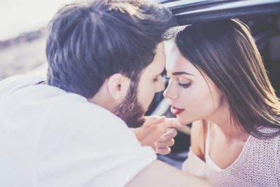 【無料占い】私はあの人の恋人候補？　鏡リュウジがあの人の本音を教えます！
