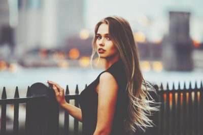 男性が追いかけたくなる女度がわかる【心理テスト】女泥棒のあなた、お宝を盗んでどう逃げる？