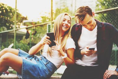 12星座【誘惑上手な男】ランキング　魚座男性は素直な愛情表現で女性の心をくすぐる！