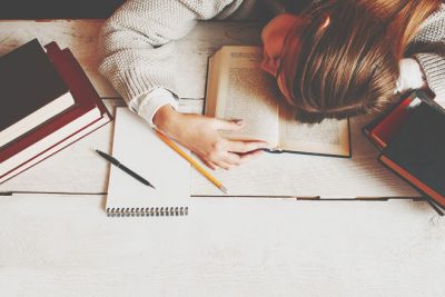 【無料占い】最近疲れ気味？　あなたの性格で占うストレスの原因と対策