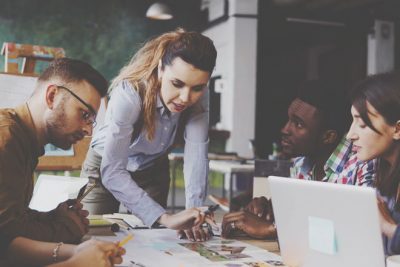 【手相占い】人差し指が長い人は支配欲強め！　リーダーシップを発揮する手相ベスト3