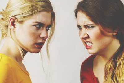 【心理テスト】友人にいった嫌味でわかる、見て見ぬふりをしてほしいこと