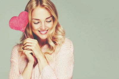 星座グループ別【恋愛スイッチが入るとき】牡牛座・乙女座・山羊座は尊敬が恋に変わる！